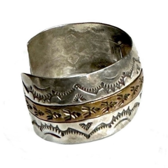 Signed - Ken & Mary Bill Navajo Vntg Sterling Silver Gold Wash Watch Cuff - Picture 3 of 12